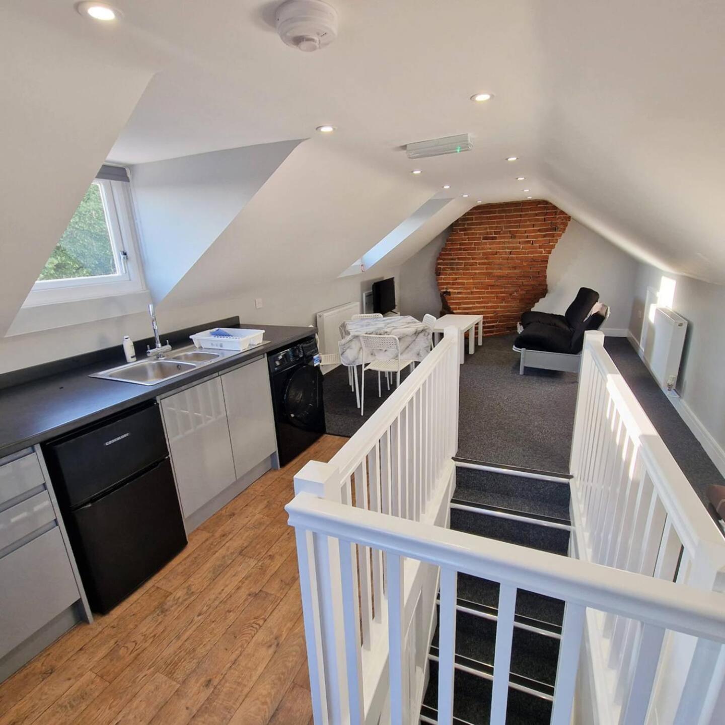 1St Floor Riverview Duplex Flat With Parking Norwich Room photo