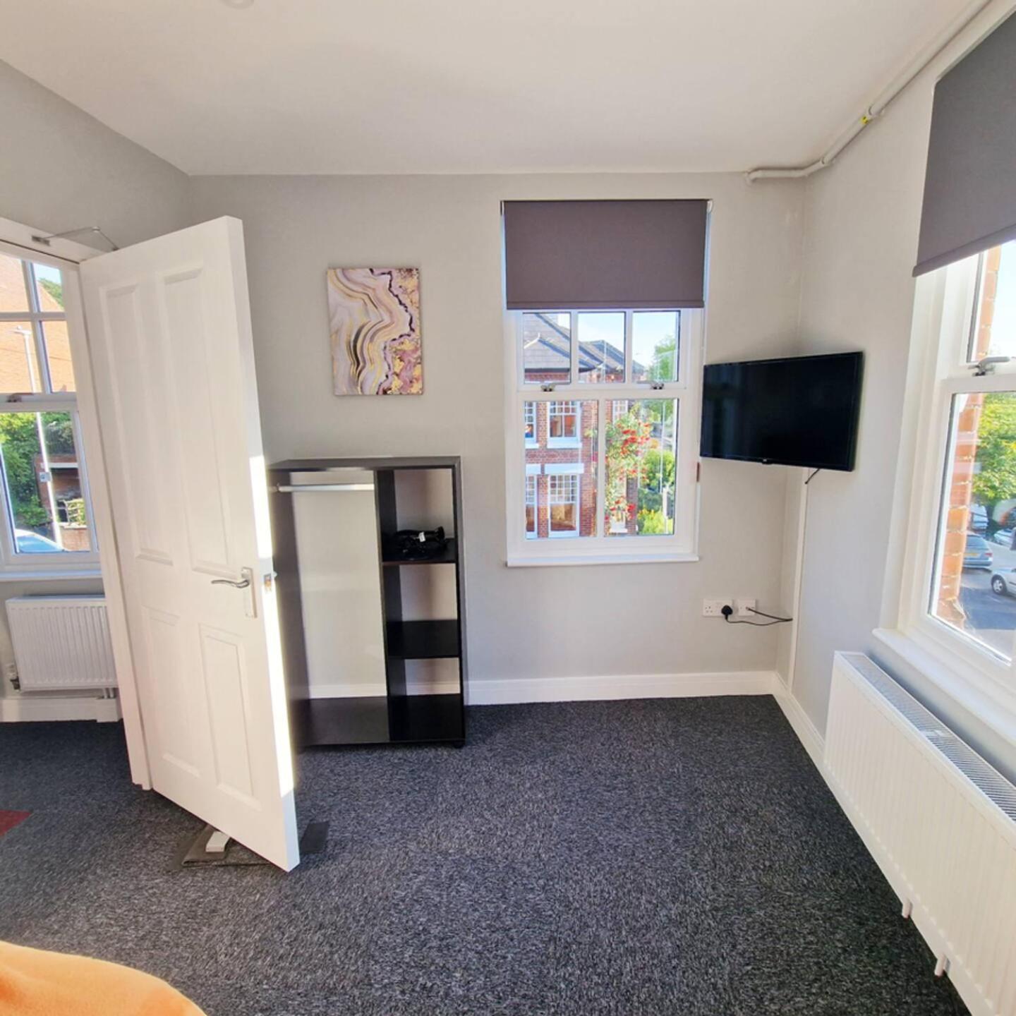 1St Floor Riverview Duplex Flat With Parking Norwich Room photo
