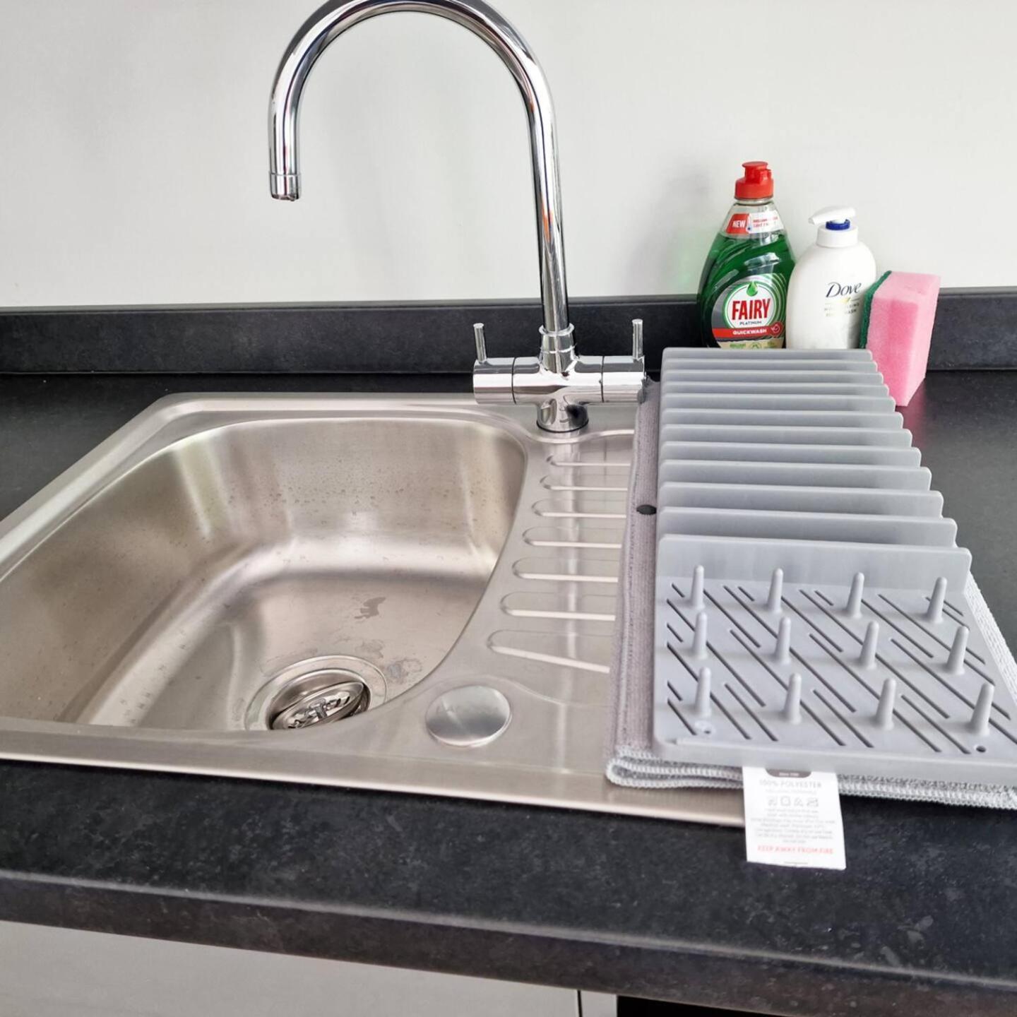 1St Floor Riverview Duplex Flat With Parking Norwich Room photo