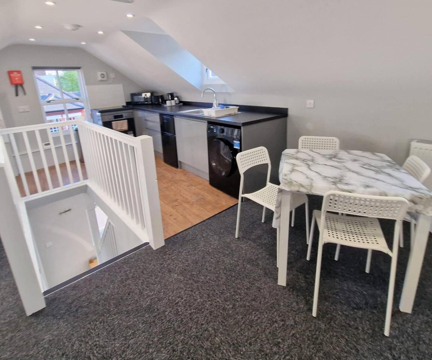 1St Floor Riverview Duplex Flat With Parking Norwich Room photo